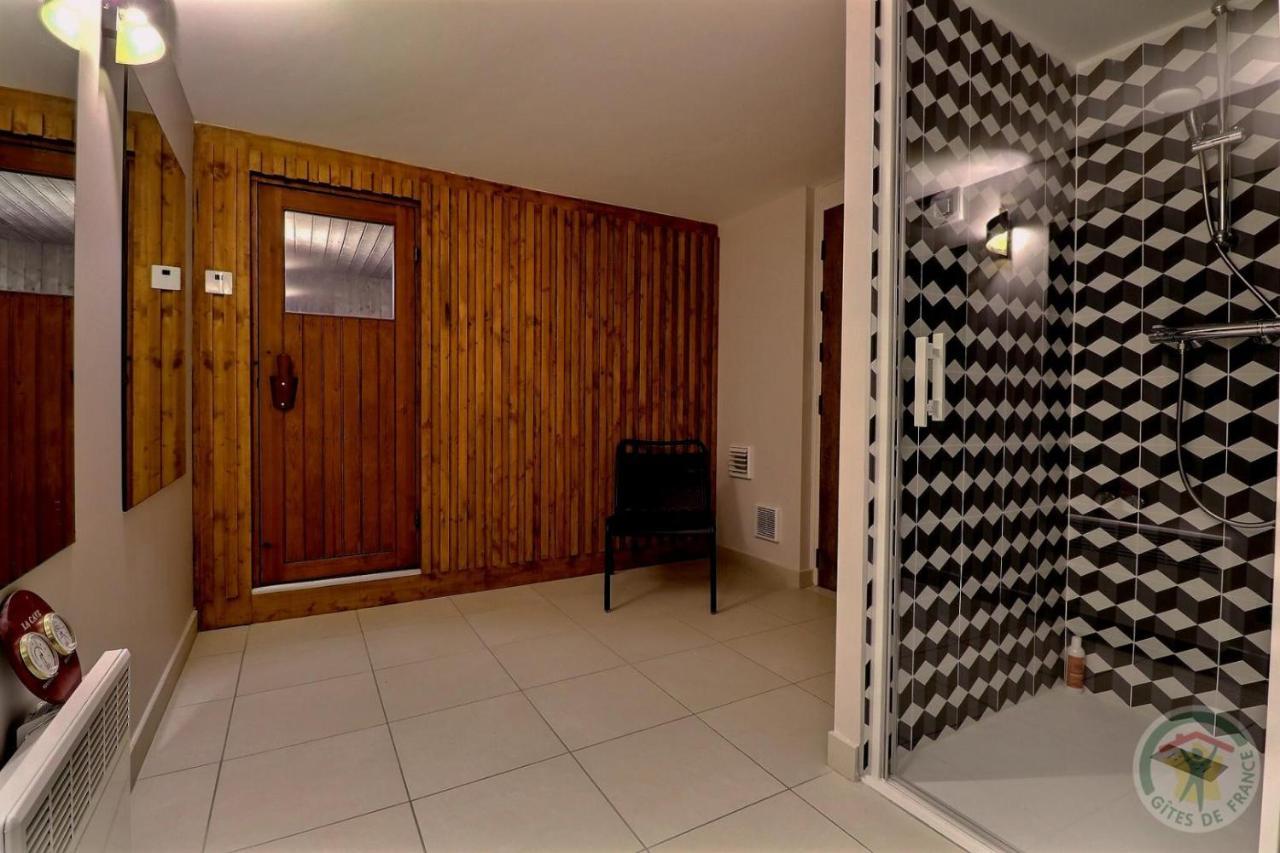 Bed and Breakfast Manoir De La Droulinais Bruz Exterior foto